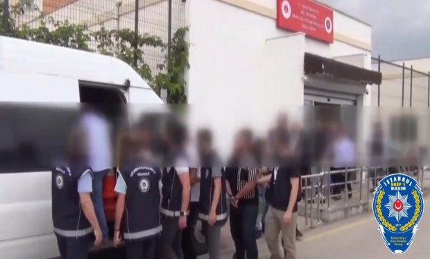 Muğla ve Adana'da "Kalkan-21" operasyonunda 12 göçmen kaçakçılığı organizatörü tutuklandı…